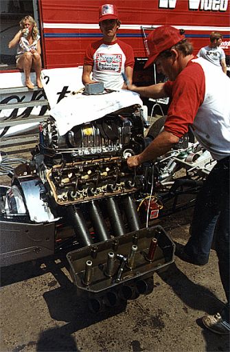 pit_crew1.jpg