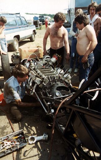 pit_crew2.jpg