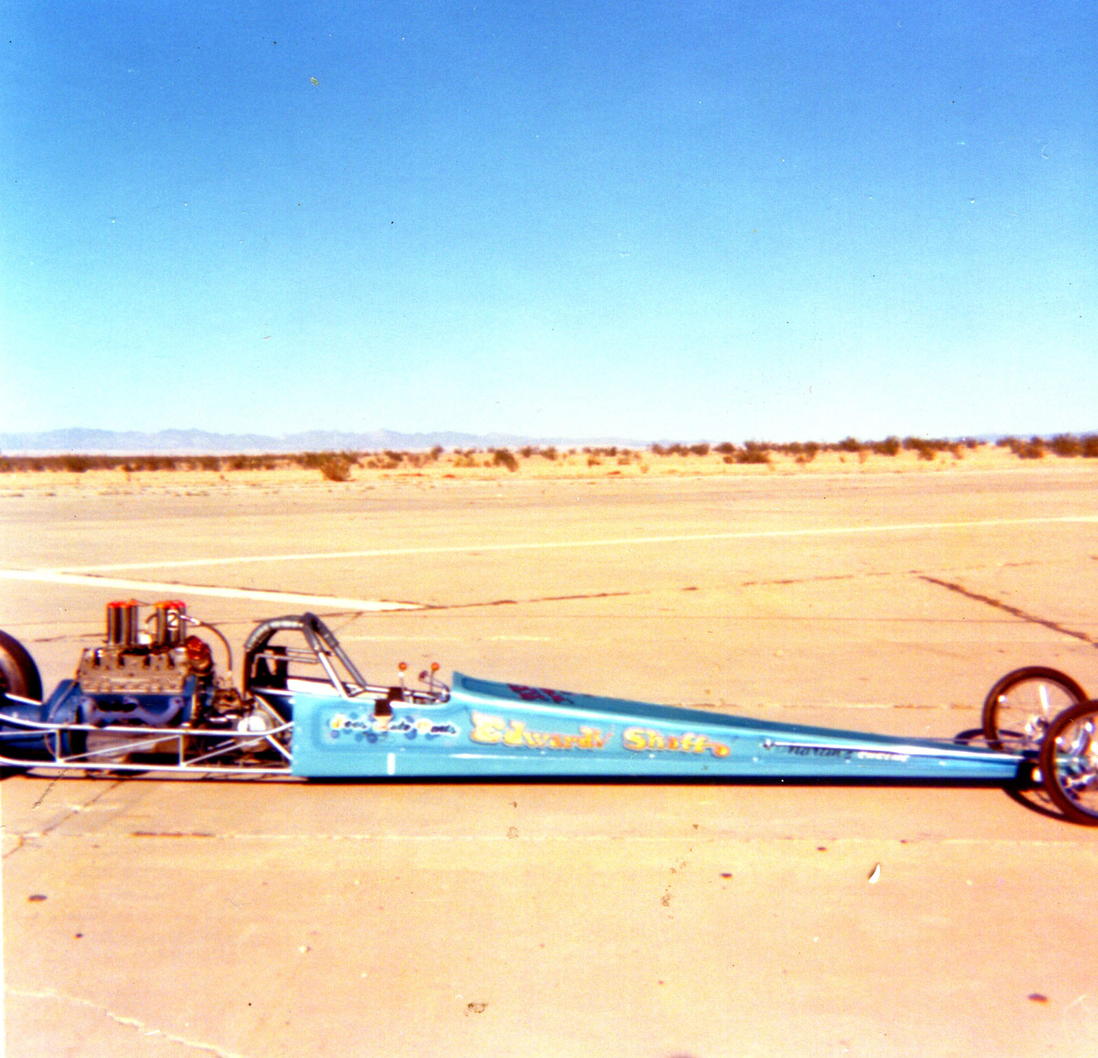 TB049.jpg