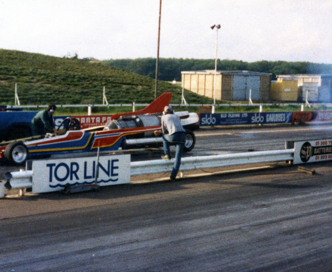 AH182a.jpg