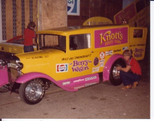 Knotts Berry Farm wheelie car, NHRA World Finals Ontario, 1980.jpg
