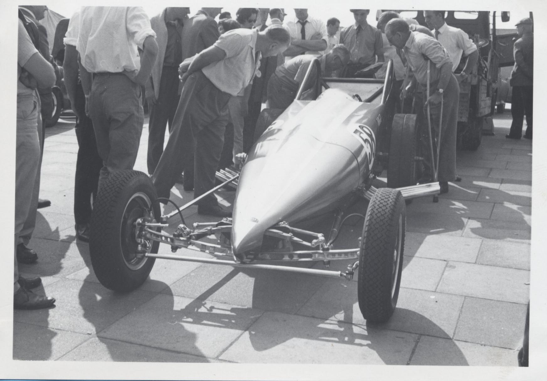Brian Sparrow pics 401.jpg